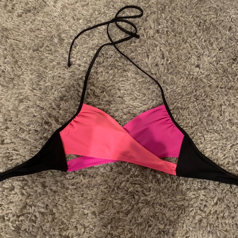 Bikini top